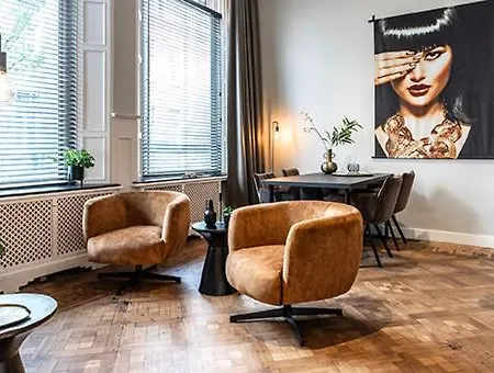 Center Located Alexander アパート *