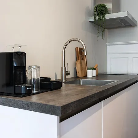 Appartement Center Located Alexander *