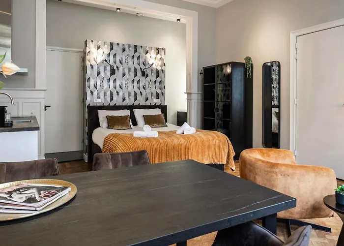 Center Located Alexander Appartement