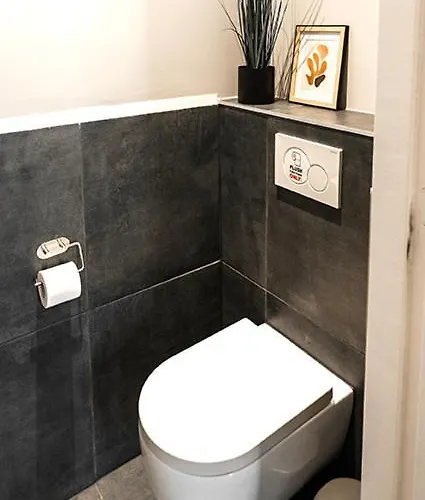 Appartement Center Located Alexander Tilbourg